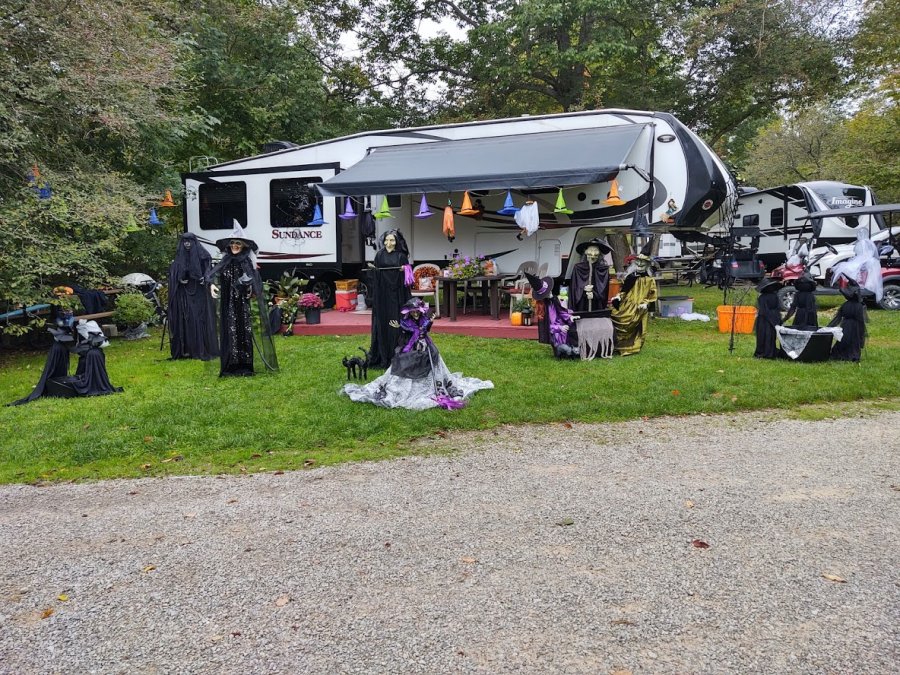 Site decorated with Halloween Decorations at Triple R Camping Resort