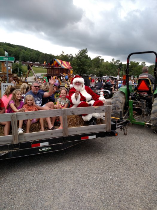 Santa Wagon Ride at Christmas in July Weekend and Triple R Campground in Western NY