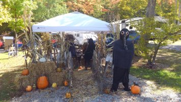 Site decorated with Halloween Decorations at Triple R Camping Resort