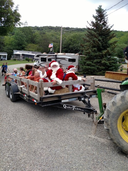 Santa Wagon Ride at Christmas in July Weekend and Triple R Campground in Western NY