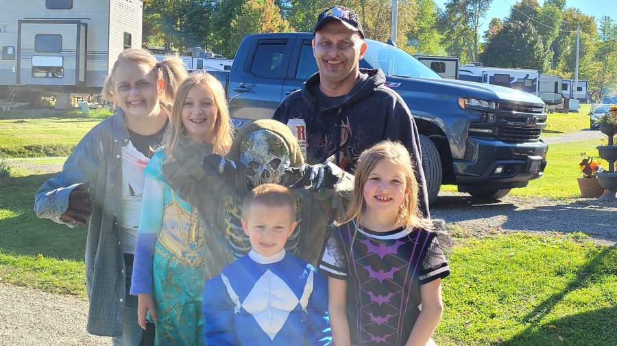 Kids and families out trick or treating at Triple R Camping Resort