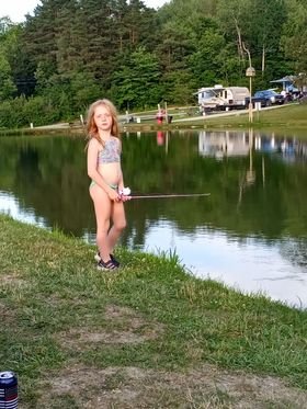 Kids fishing at Triple R