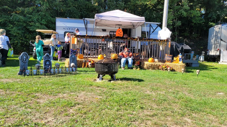 Site decorated with Halloween Decorations at Triple R Camping Resort