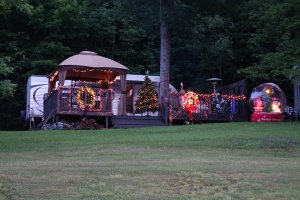 camper with christmas decorations