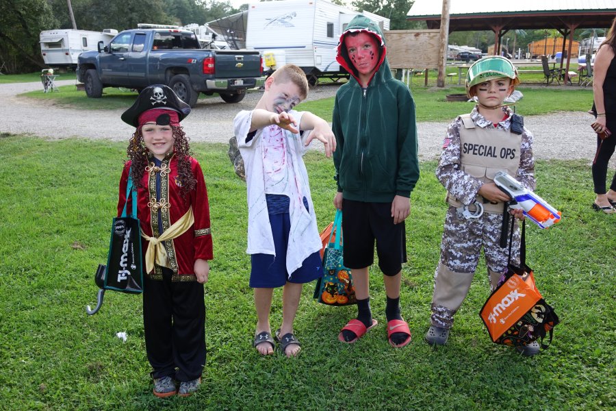 Campers in Costume Halloween Weekend 2018 at Triple R Campground in Western NY